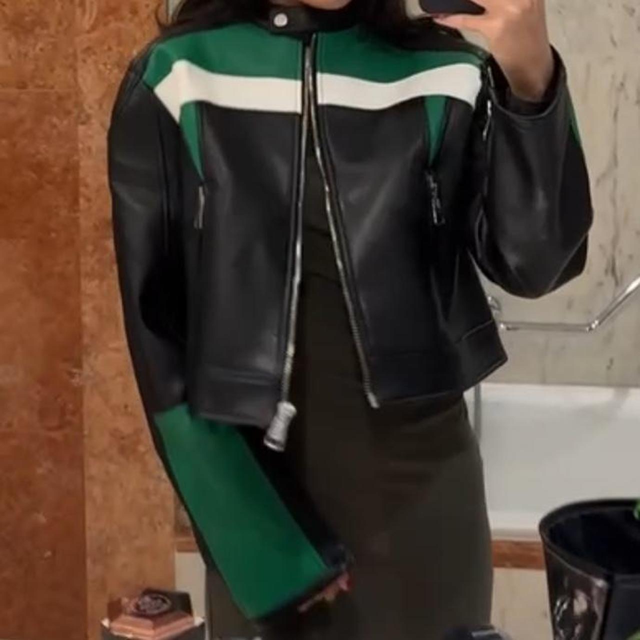 item listed by haneenawaddddd