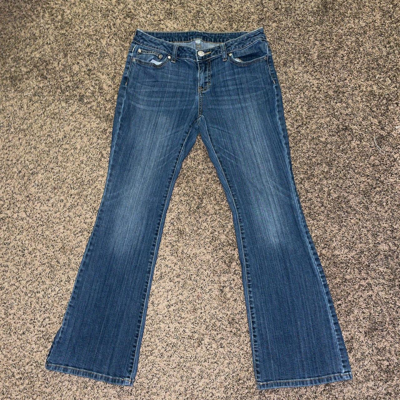 jennifer lopez bootcut jeans: -worn once! -great... - Depop