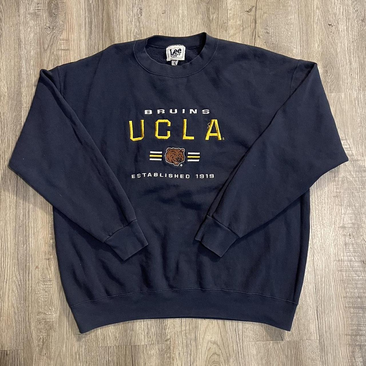 Lee Men's Navy and Yellow Sweatshirt | Depop