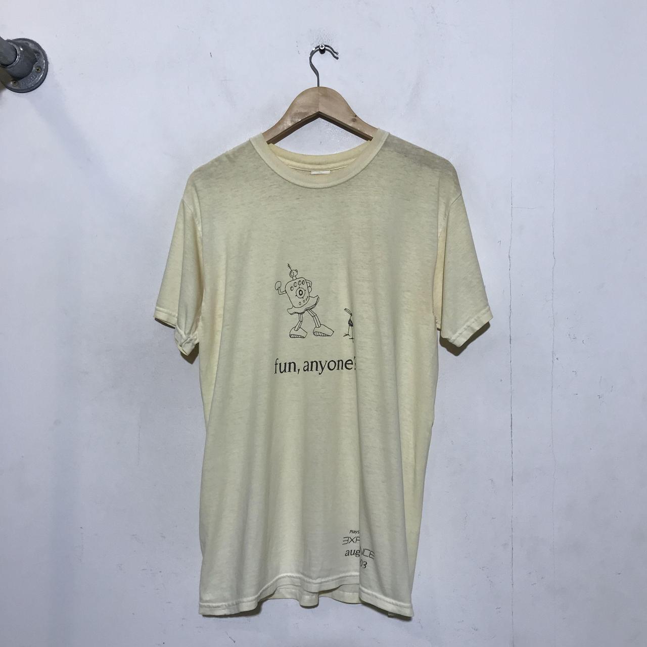 Gildan Men's Cream T-shirt | Depop