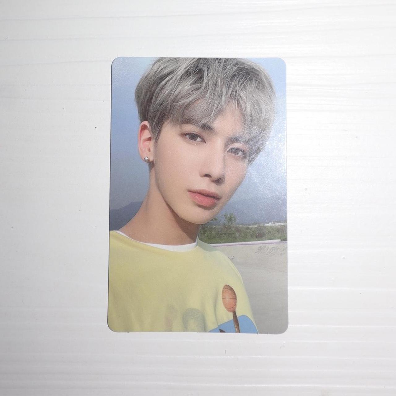 trading-cards-depop