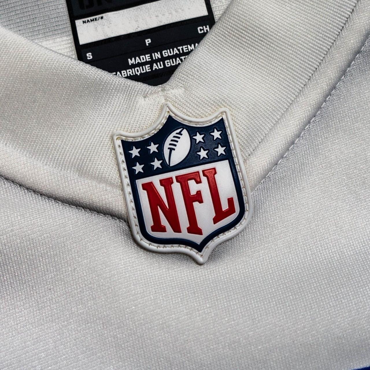 Dallas Cowboys jersey Color is brighter in person - Depop