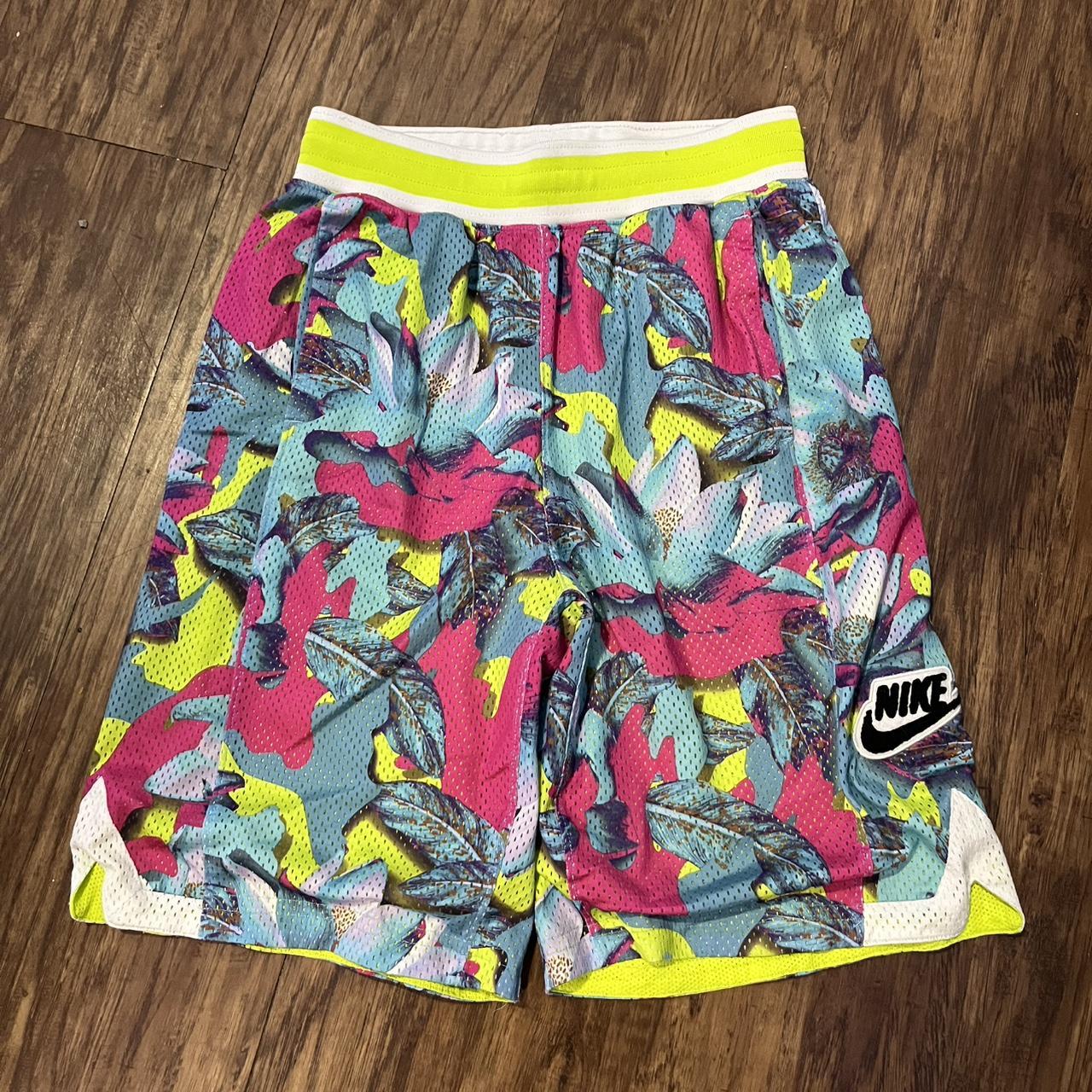item listed by trulyyourscloset
