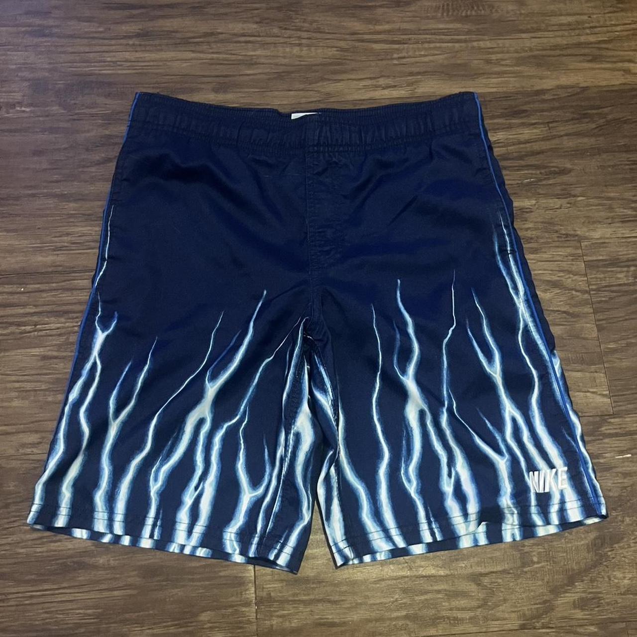 item listed by trulyyourscloset