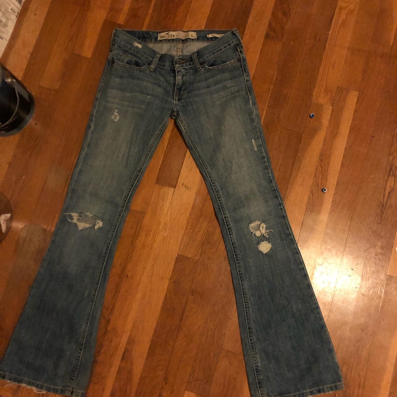 Low rise hollister jeans size 0, bought them about a... - Depop