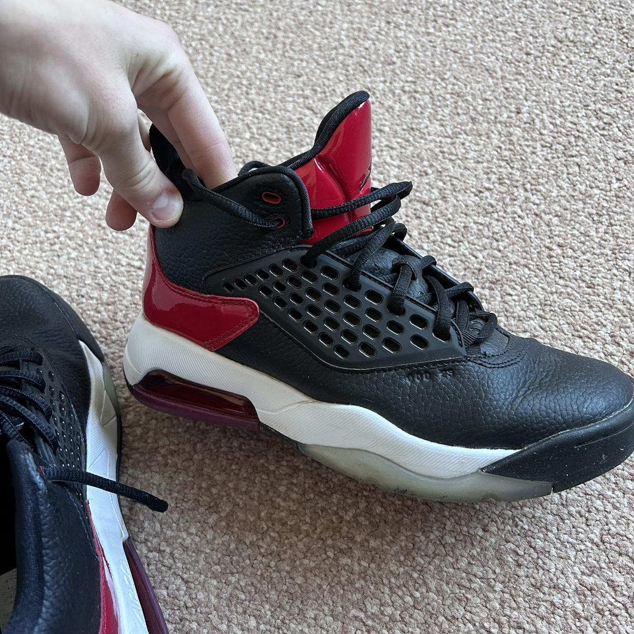 jordan maxin 200 red and black