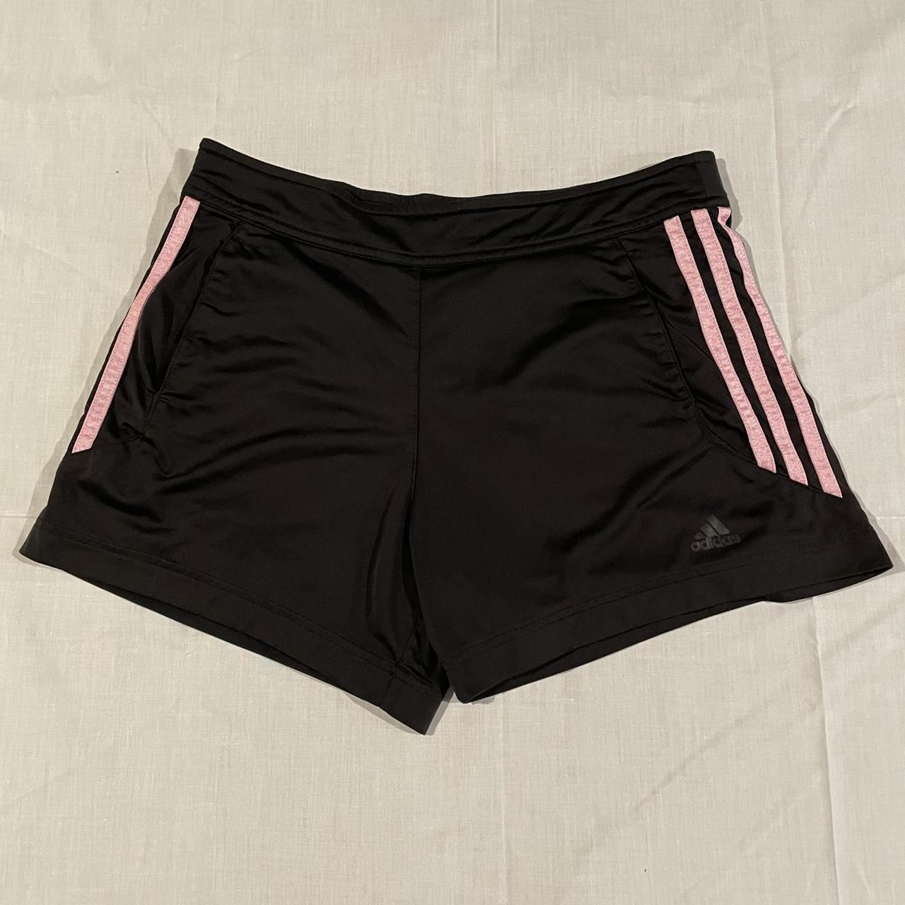 VINTAGE ADIDAS THREE STRIPE SHORTS Vintage three