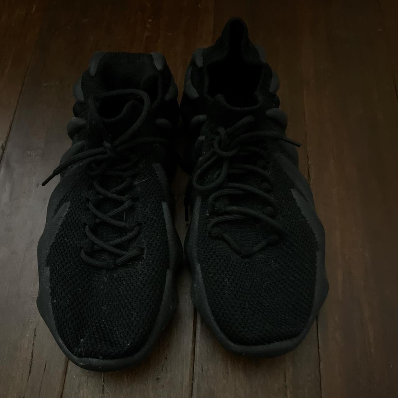 YEEZY CLOUD 450 utility black. black. worn a... - Depop