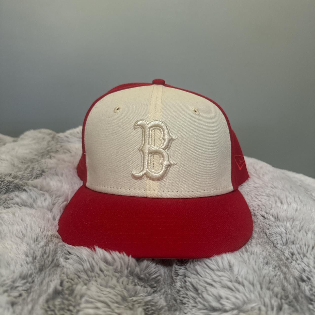 item listed by 2ndhandcl0thin