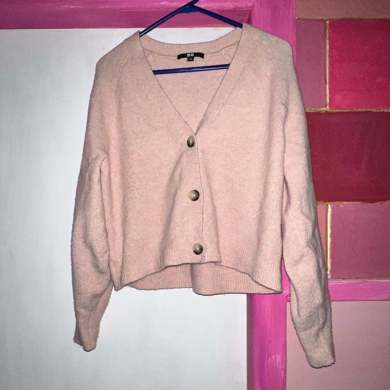 Uniqlo clearance pink cardigan