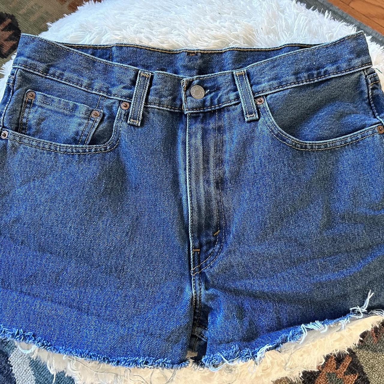 Levi’s women shorts size W33 L36 levis shorts... Depop