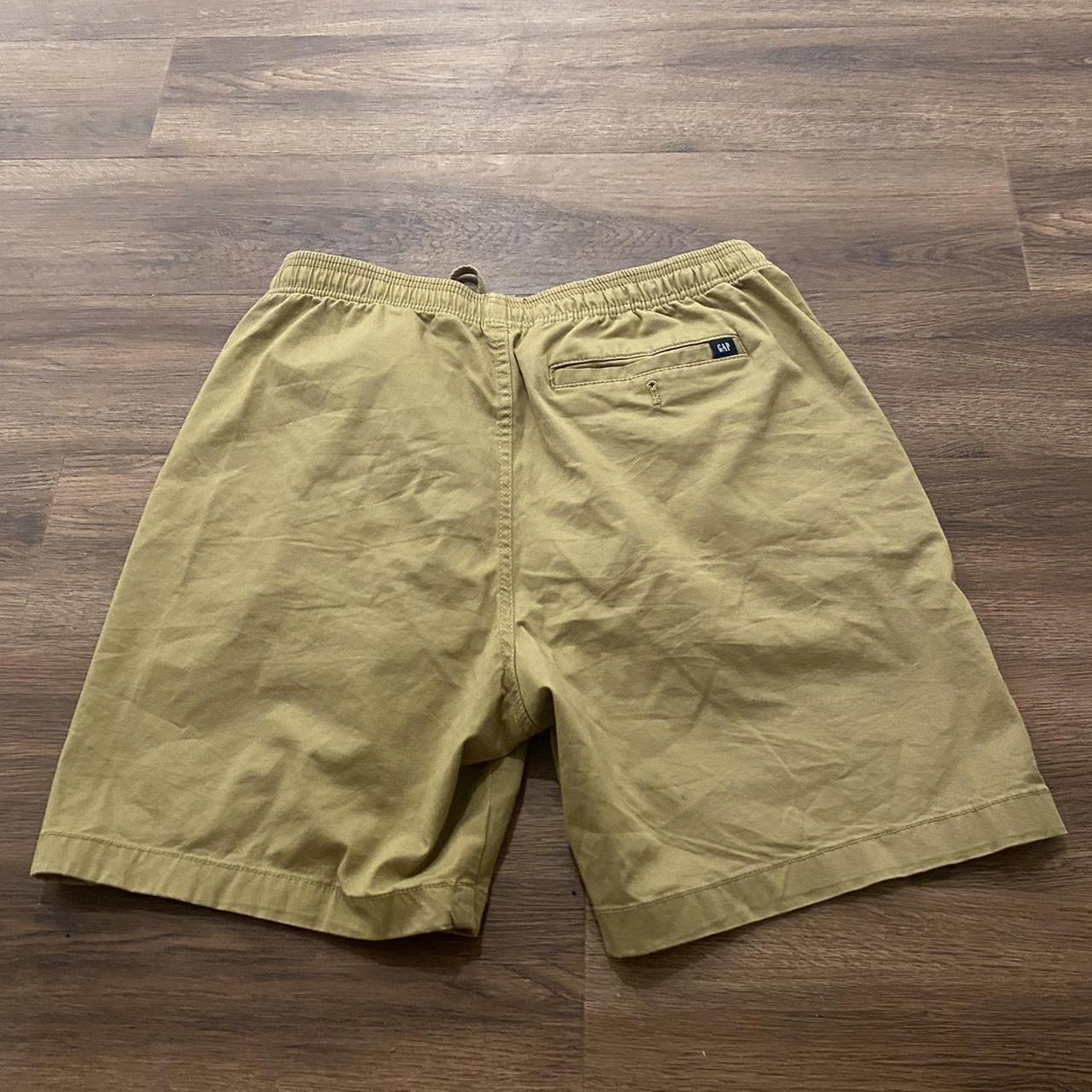Gap Men's Shorts Depop