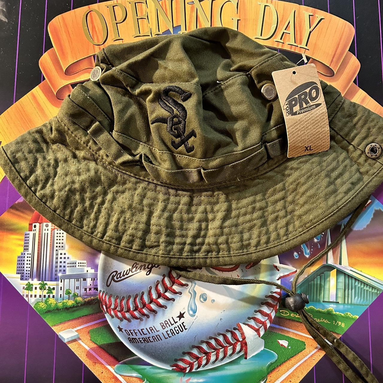 Men’s Green and Black Hat | Depop