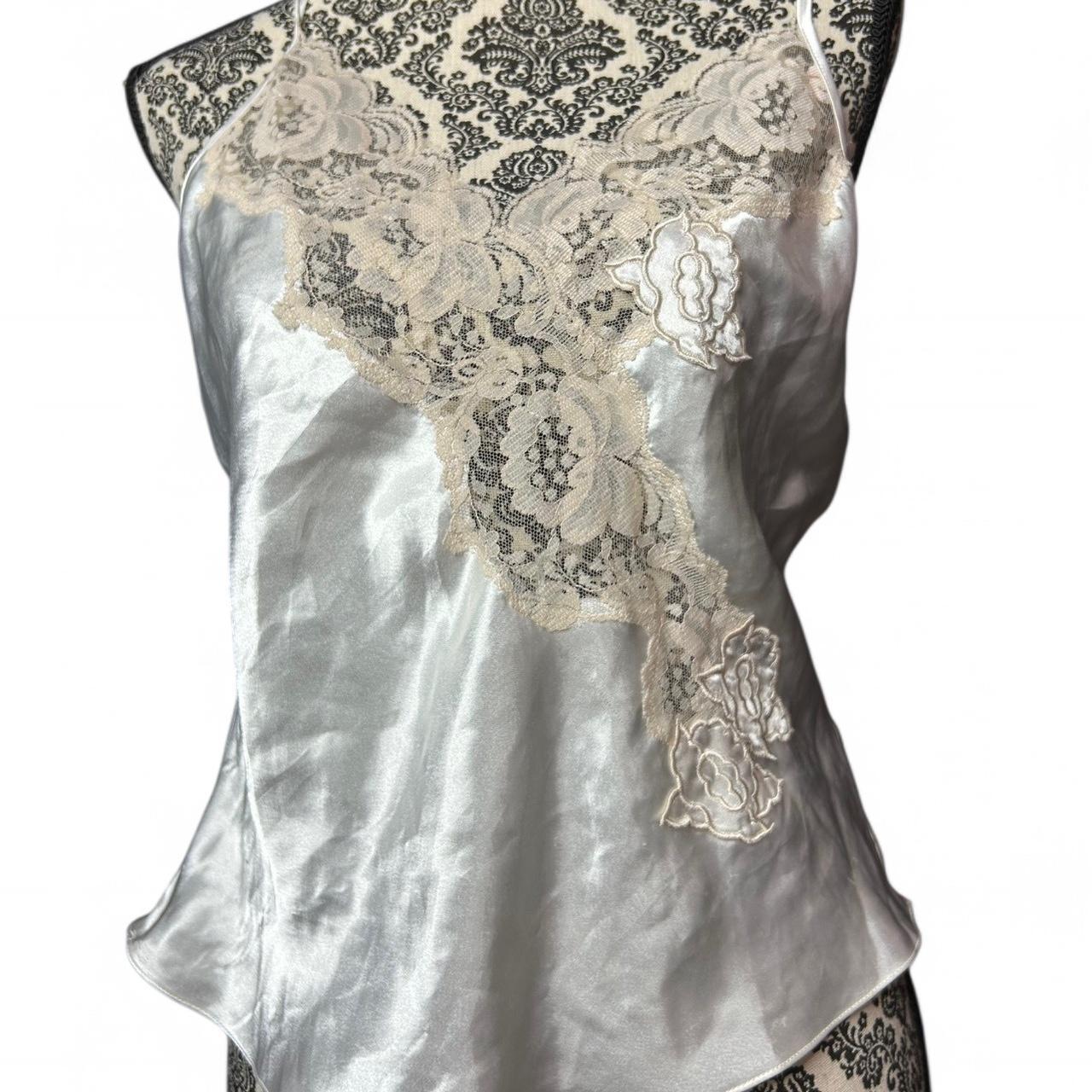 item listed by abigails_attire