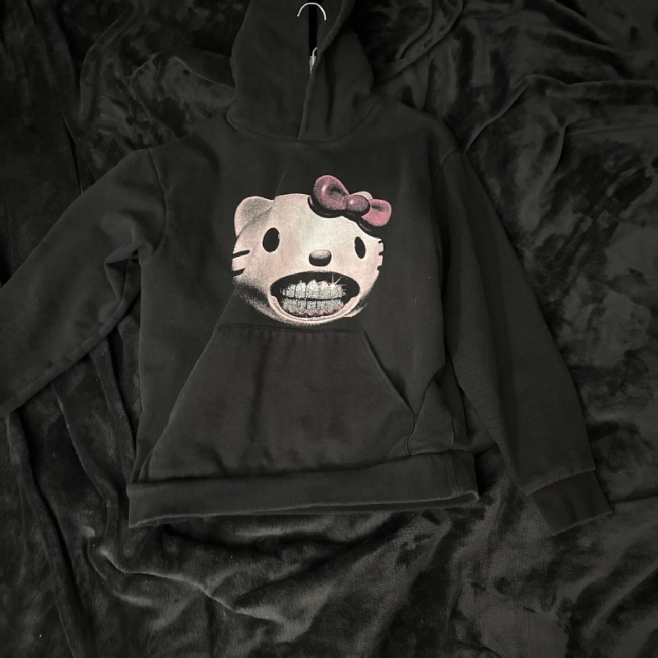 Hello kitty hoodie size M no flaws heavy good quality Depop