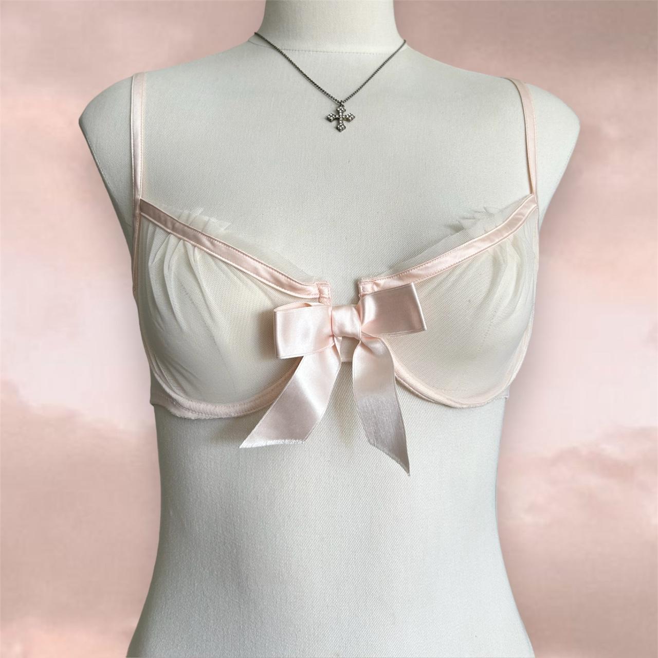 made my friend this 3 piece lingerie set inspired by vintage la perla 💕 :  r/sewing