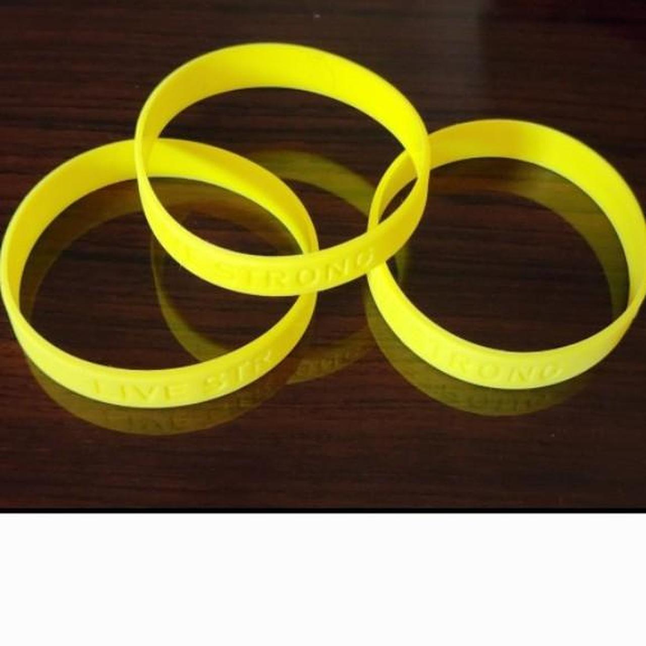 nike livestrong wristband