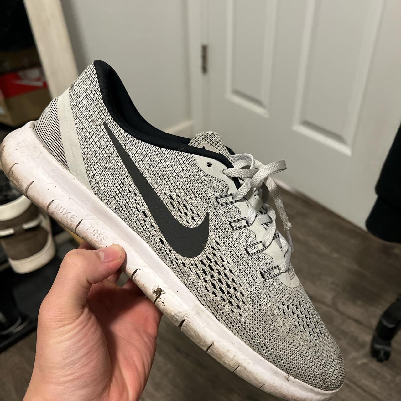 mens nike free run size 12