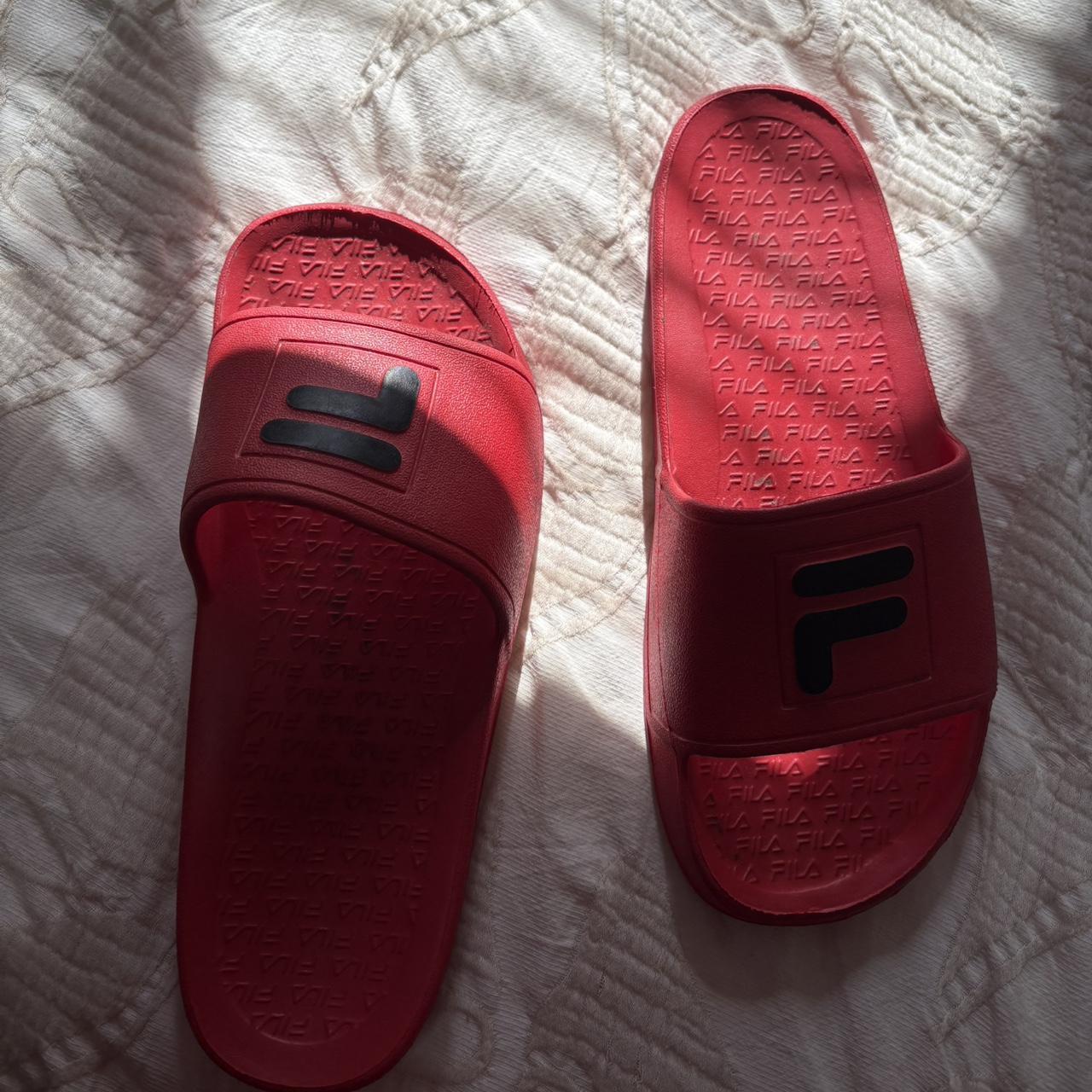 Fila Women's Slides - Red - US 7 – Red Fila slide… - image 4