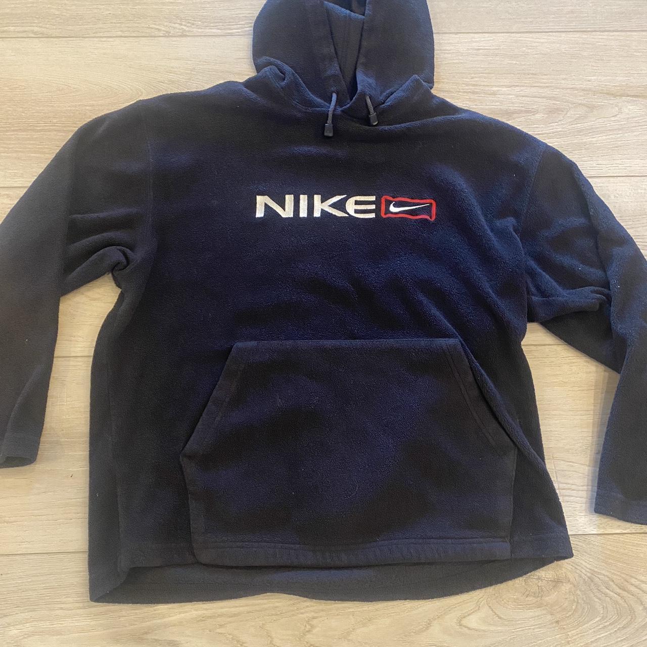 Nike fleece hoodie, men’s medium Great... - Depop