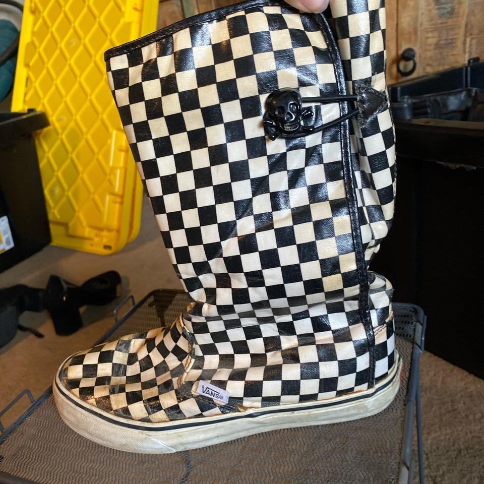 Black and white store checkered rain boots