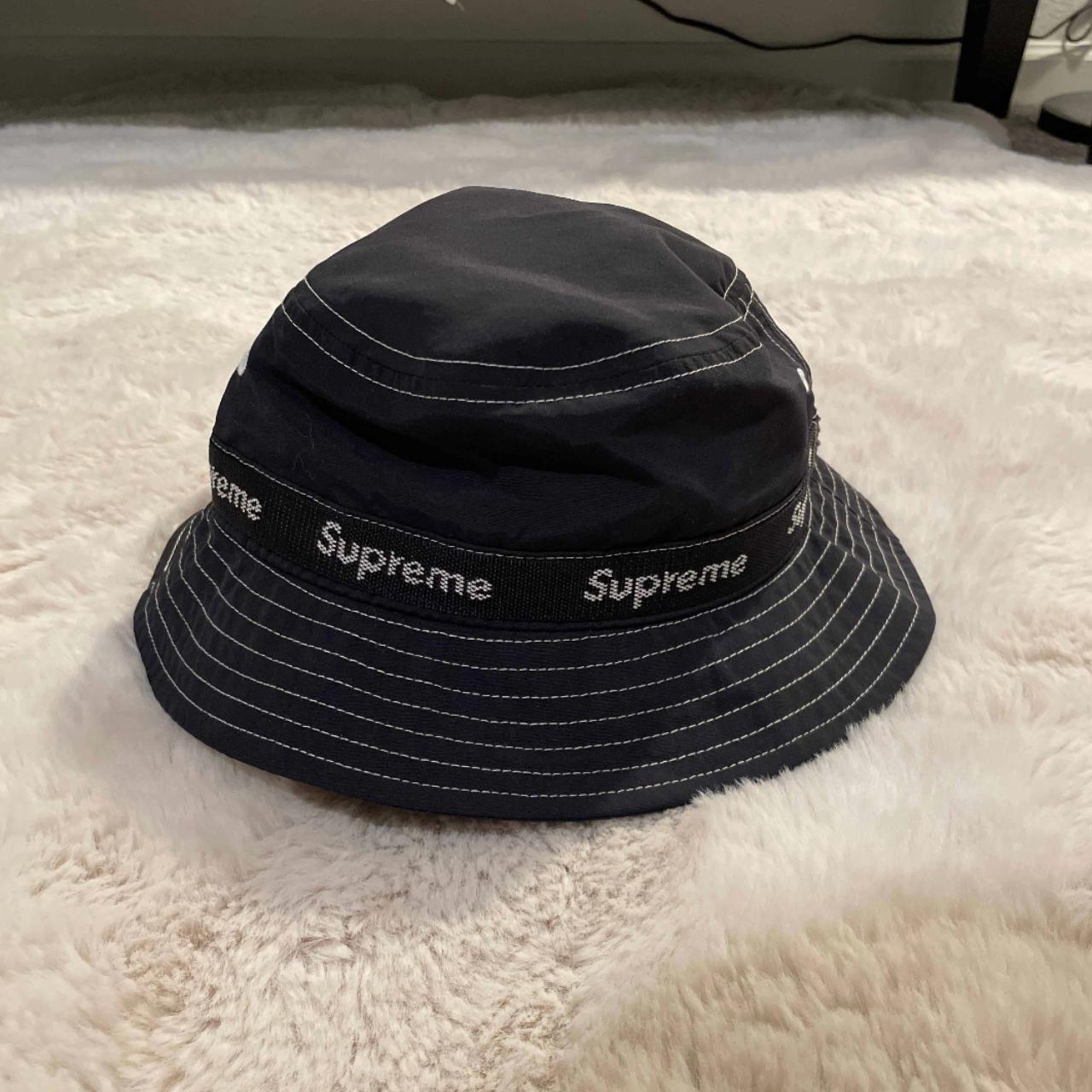Supreme Webbing Crusher F/W 22 - Worn once - Size | Depop