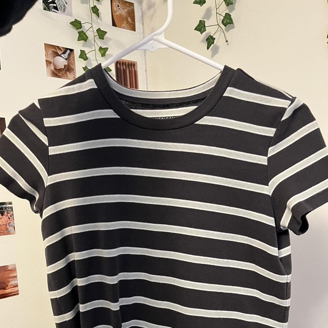 striped american eagle tee shirt very soft and stretchy - Depop