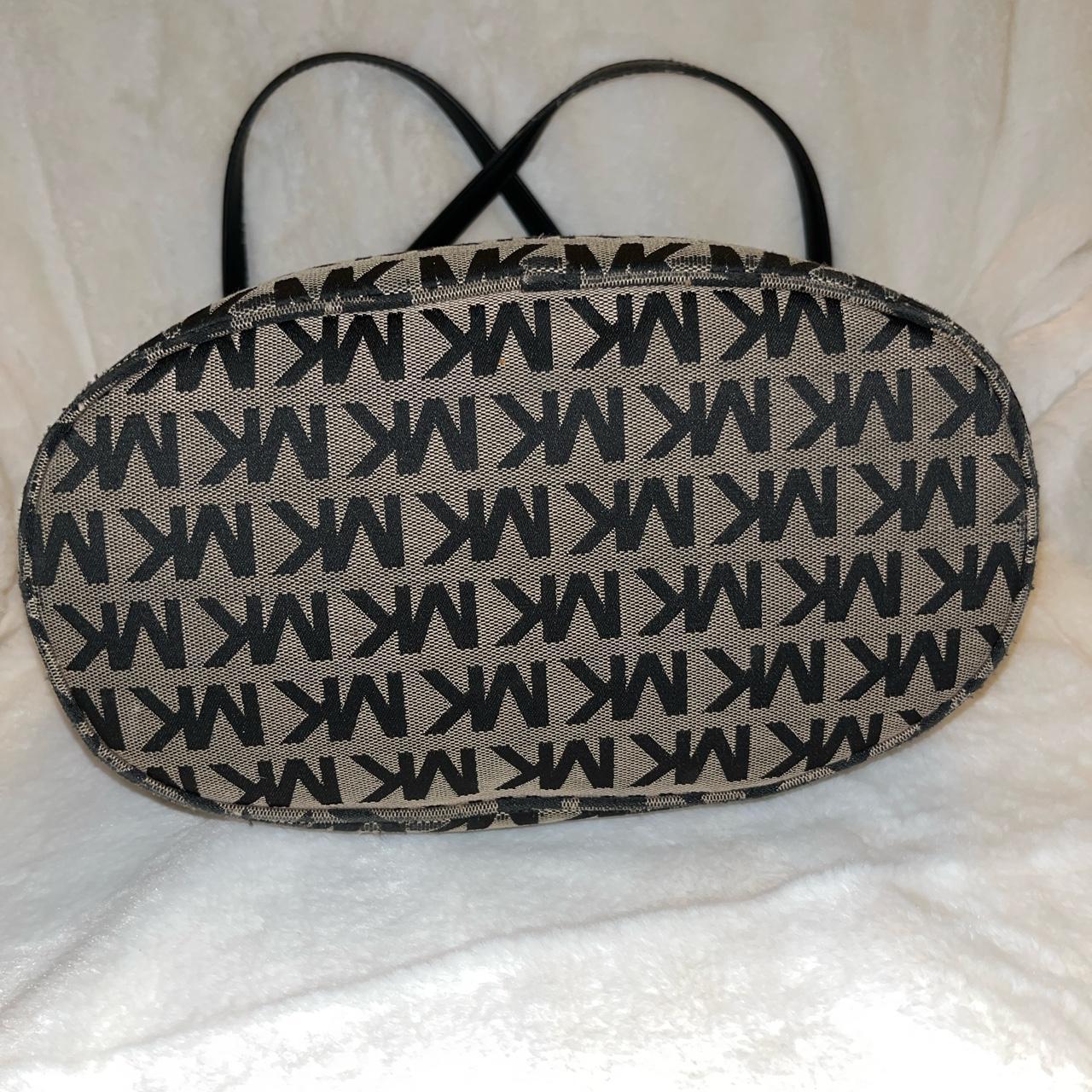 Michael Kors monogram tote bag black and tan. black - Depop