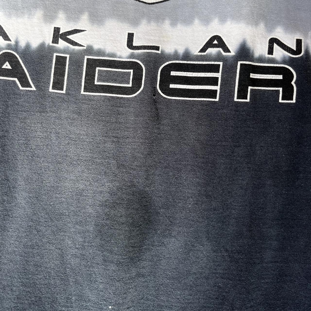 Vintage 1996 Oakland Raiders Tee Size: - Depop