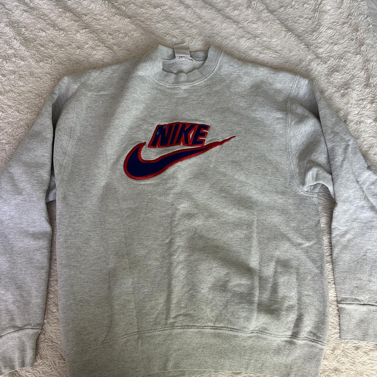 Vintage nike crewneck online depop