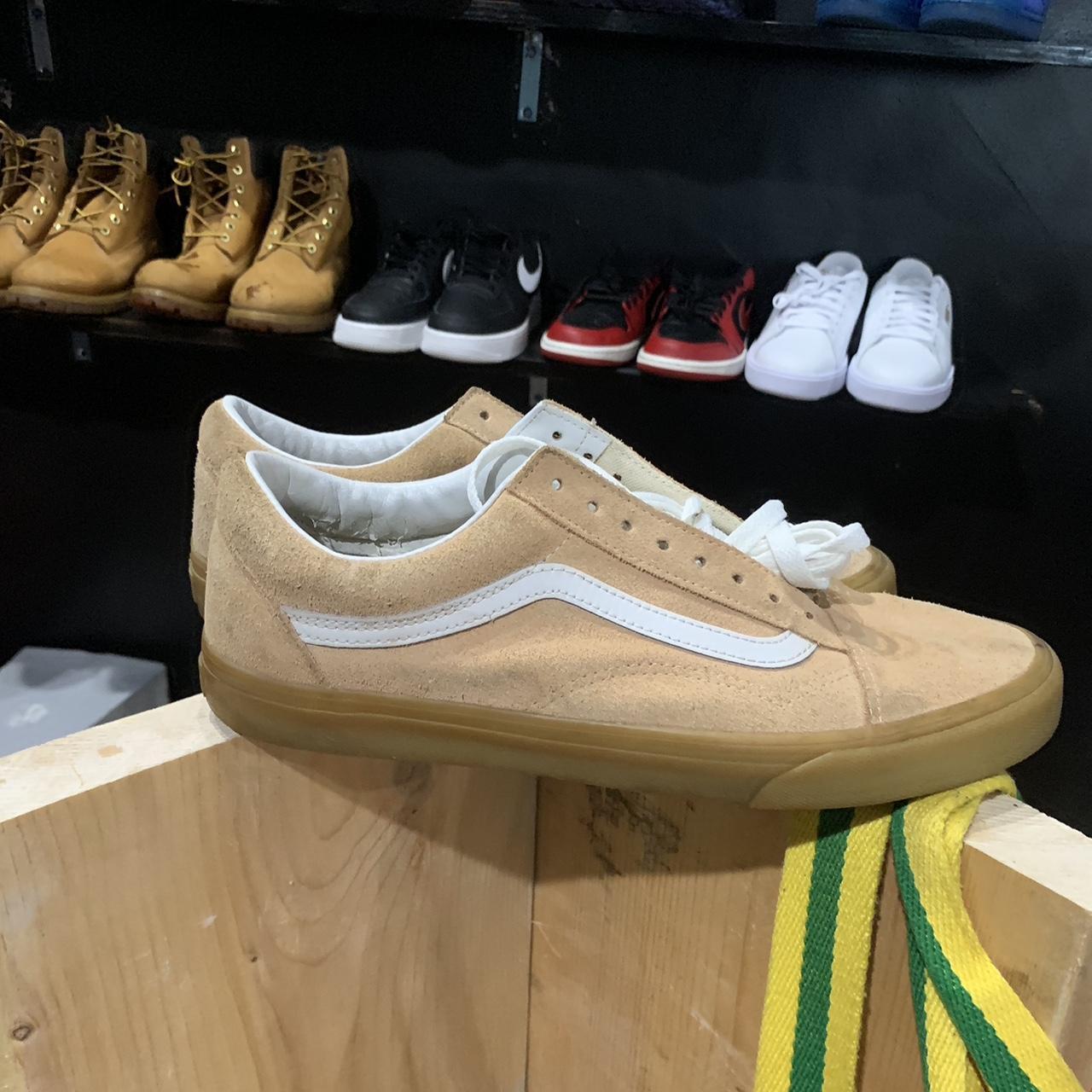 Vans Women's Sneakers Tan/Cream US 11 – Cream suede vans old skool