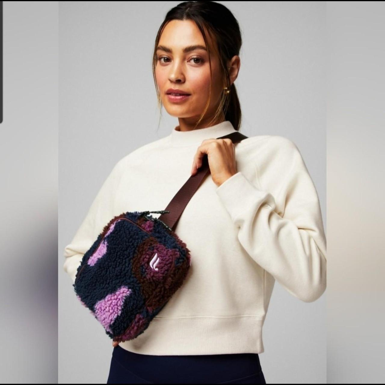 Fabletics Women's Bag - Multi – Fabletics Belt Ba… - image 1