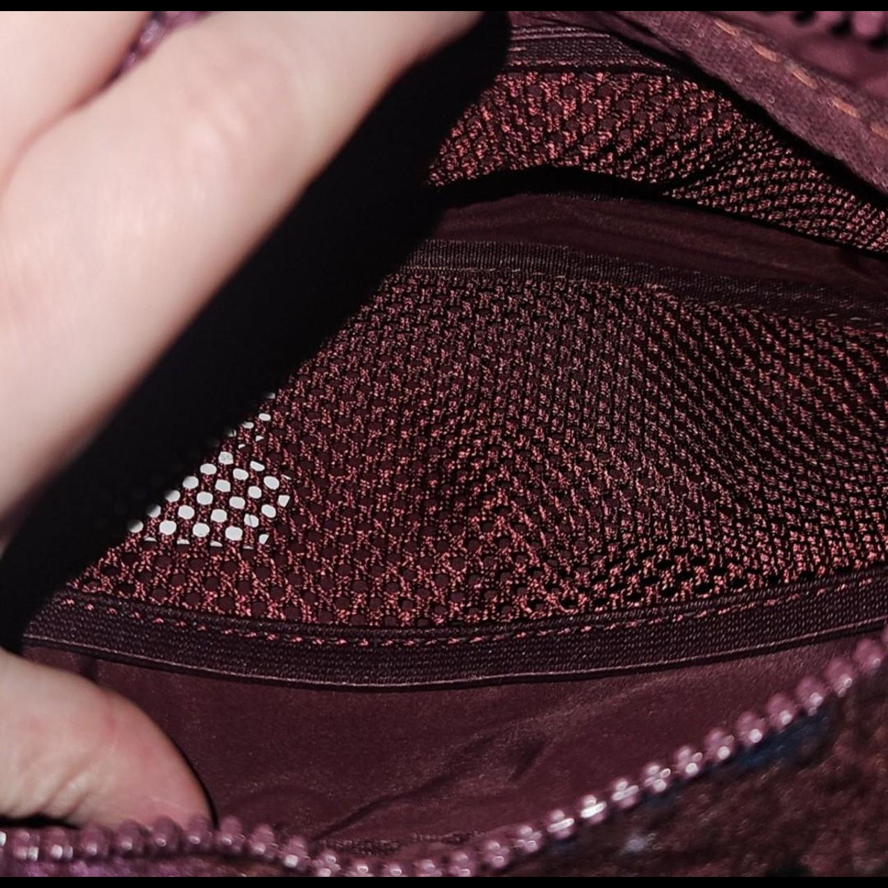 Fabletics Women's Bag - Multi – Fabletics Belt Ba… - image 8