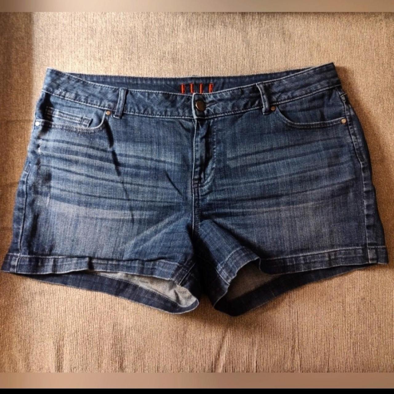 ELLE Women's Blue Shorts | Depop