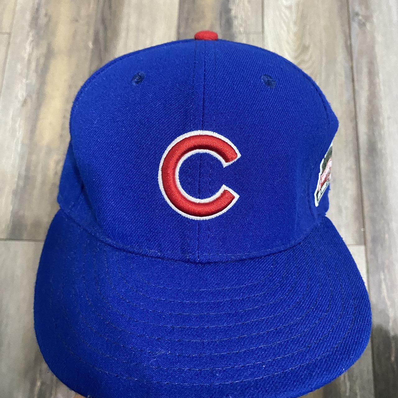 new era 59fifty Chicago cubs size 7 1/8 no holes... - Depop