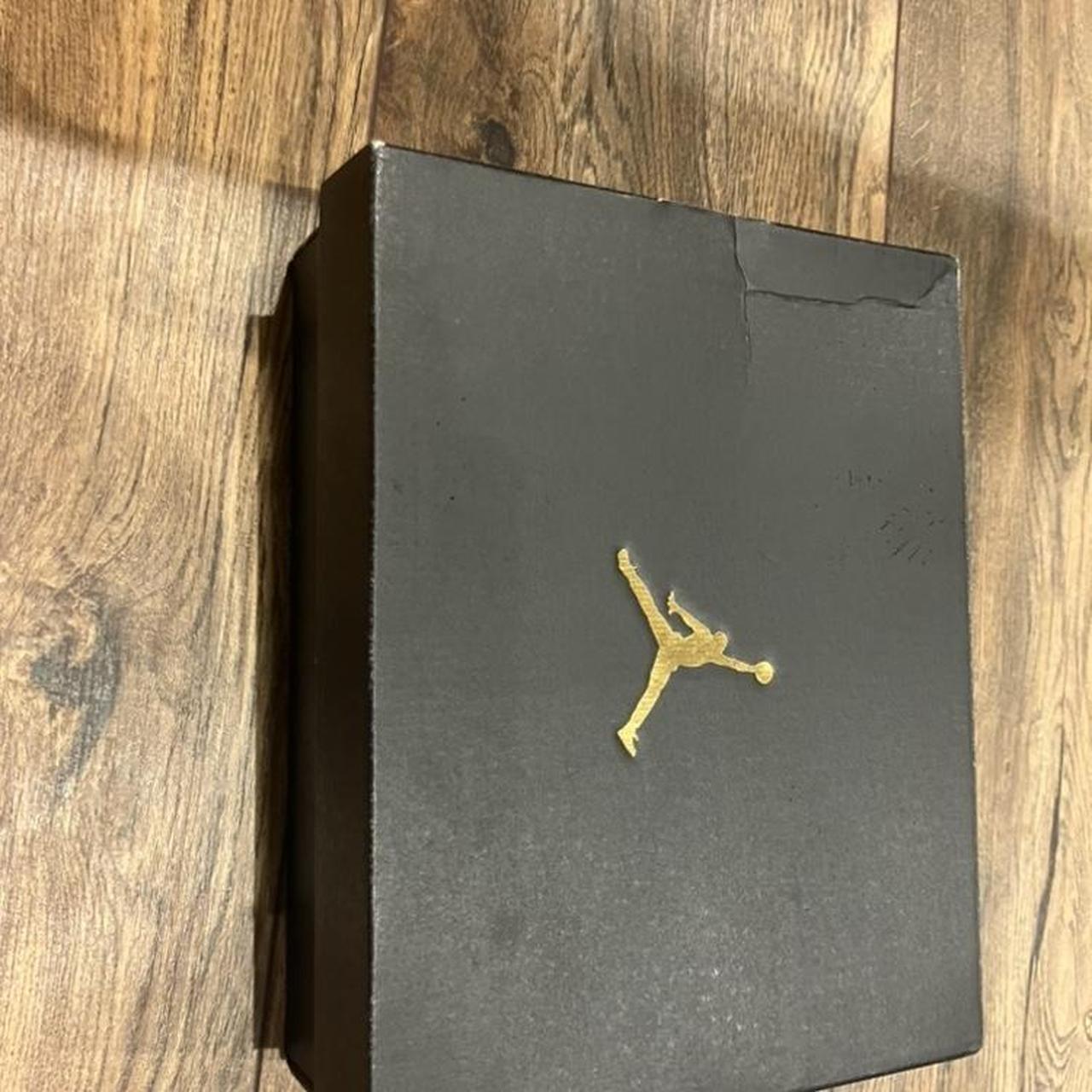 shadow jordan 1 mids