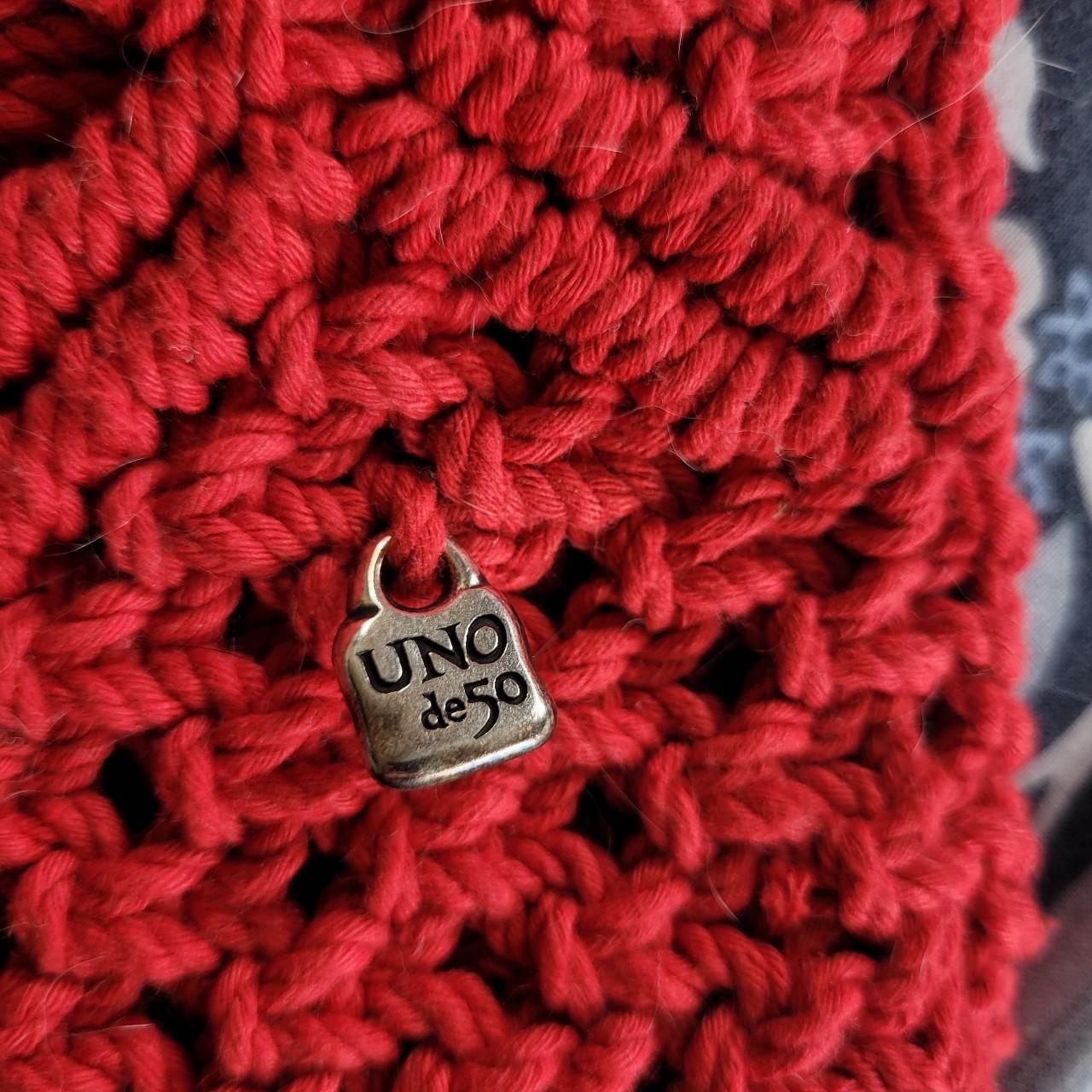 Uno de purchases 50 red knit clutch