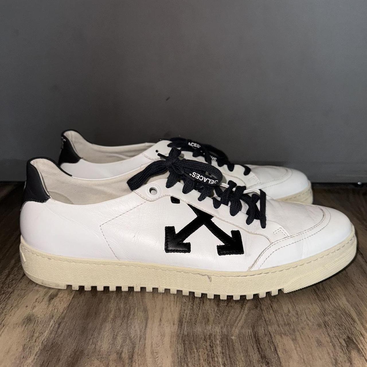 Off White Shoes SIZE 43 EU fits like 9 10 US