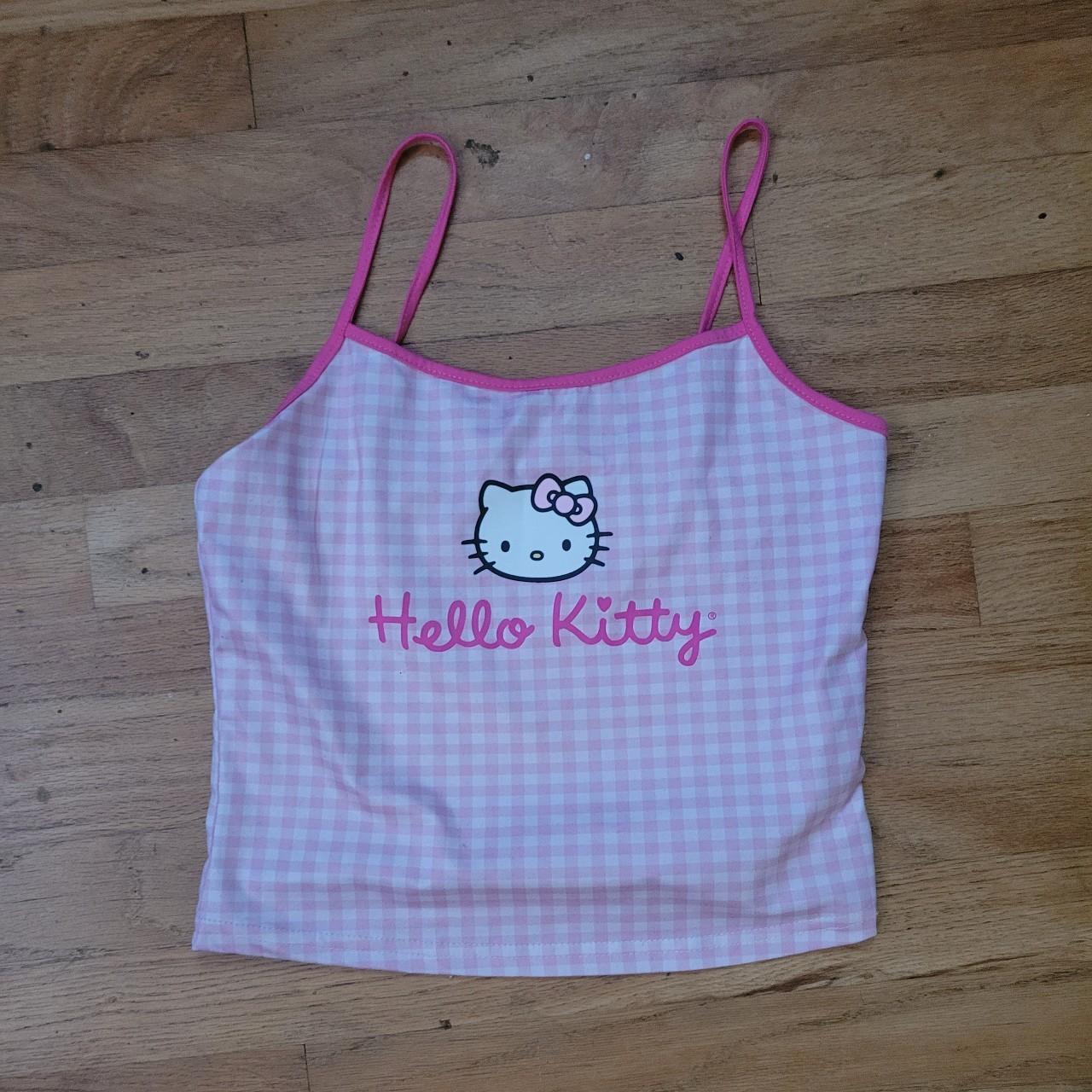 Pastel pink hello kitty top Really cute and soft... Depop