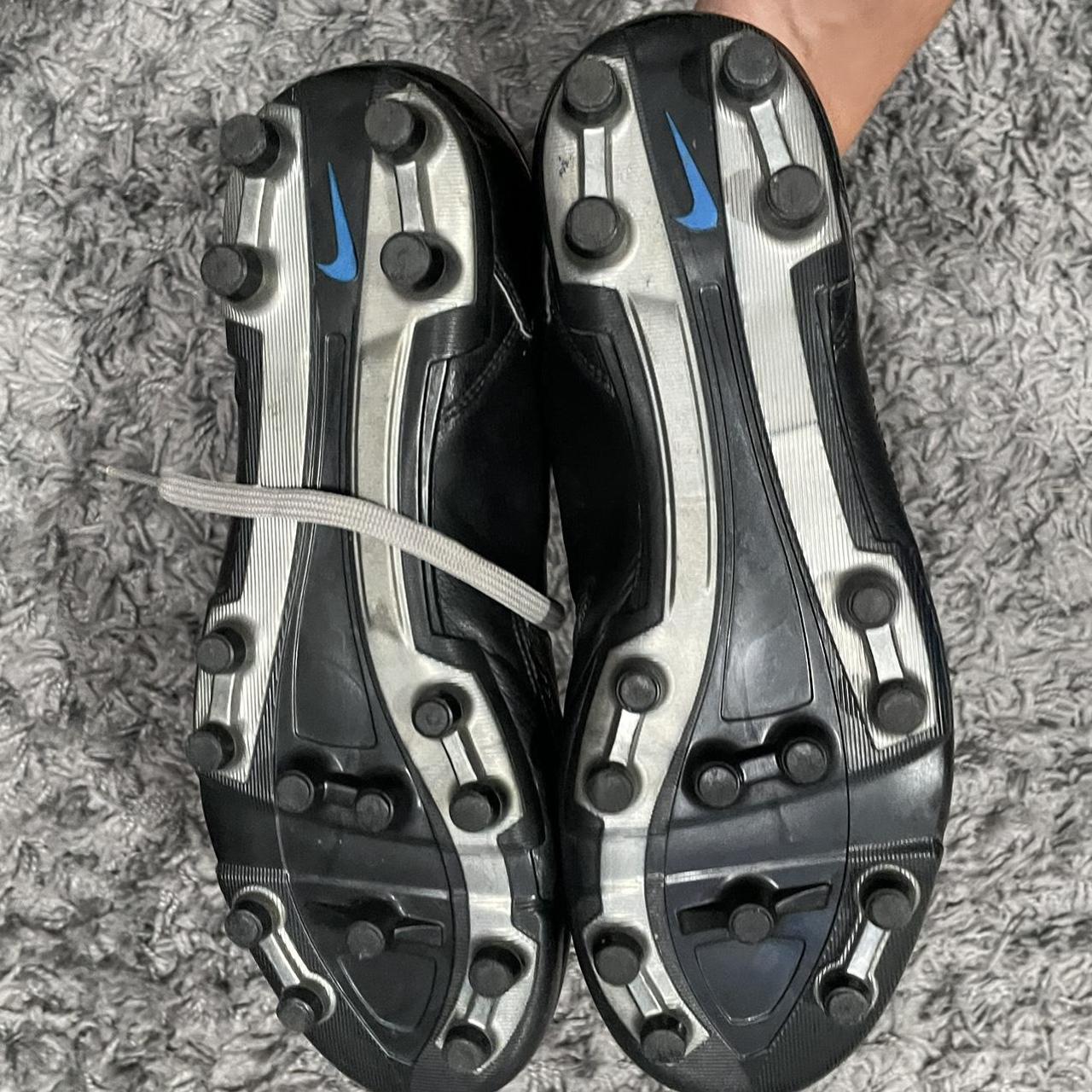 total 90 soccer cleats