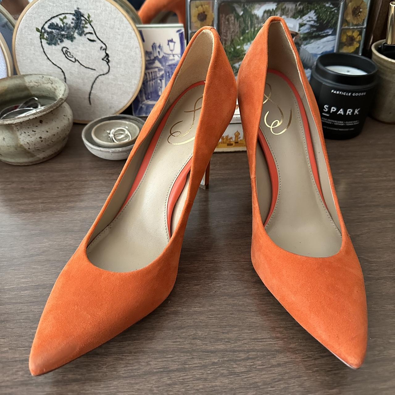 Sam edelman hot sale suede pumps