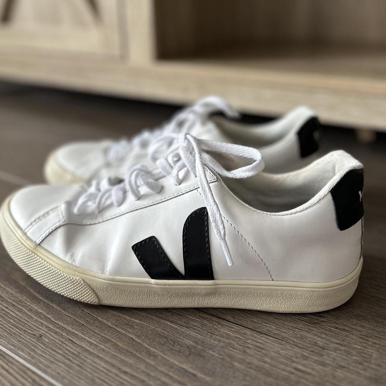 veja trainers womens
