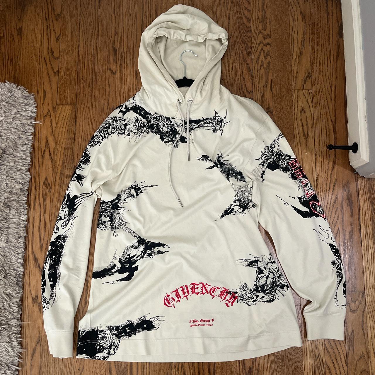 crazy rare givenchy hoodie, size L, ❗️DM ME W...