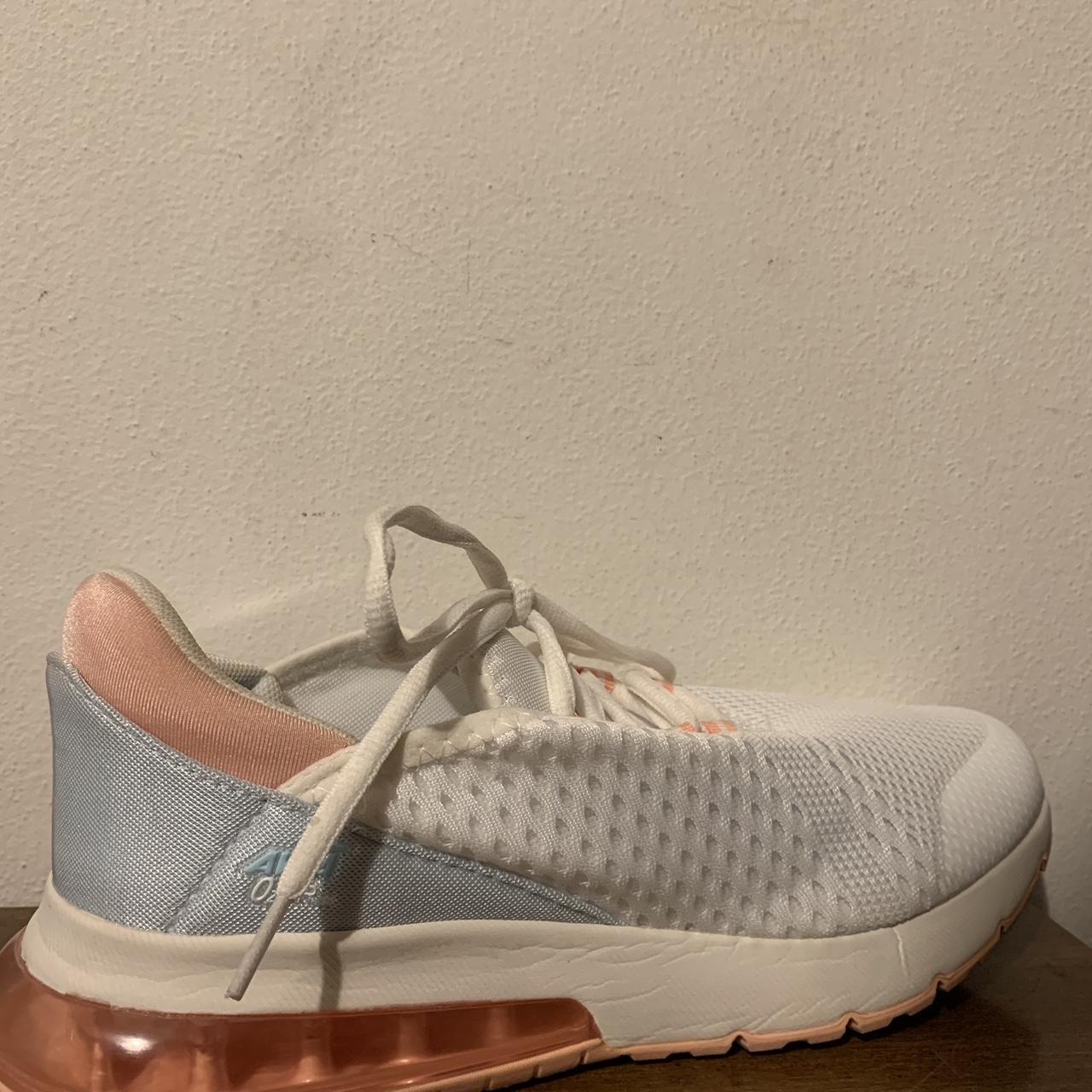 Avia Women's White and Blue Trainers | Depop