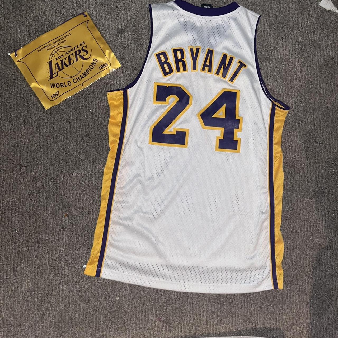 2006 lakers jersey