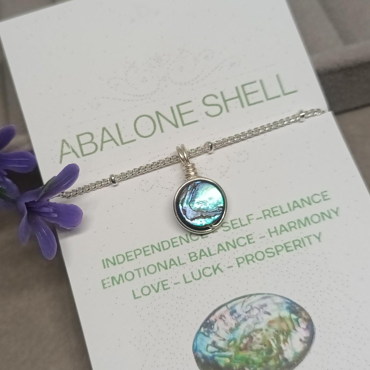 Teardrop Abalone Shell Necklace Minimalist Shell Choker - Etsy | Shell  choker, Mermaid jewelry, Seashell necklace