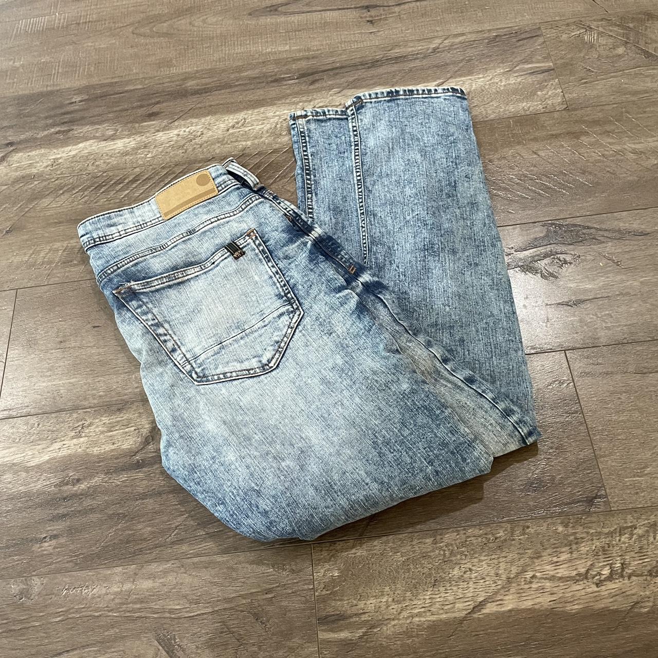 Light denim jeans Size 31/30 - Depop