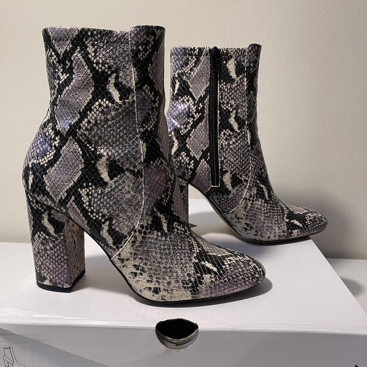 Aldo Snakeskin print Leather Ankle Boots in 7.5 Come