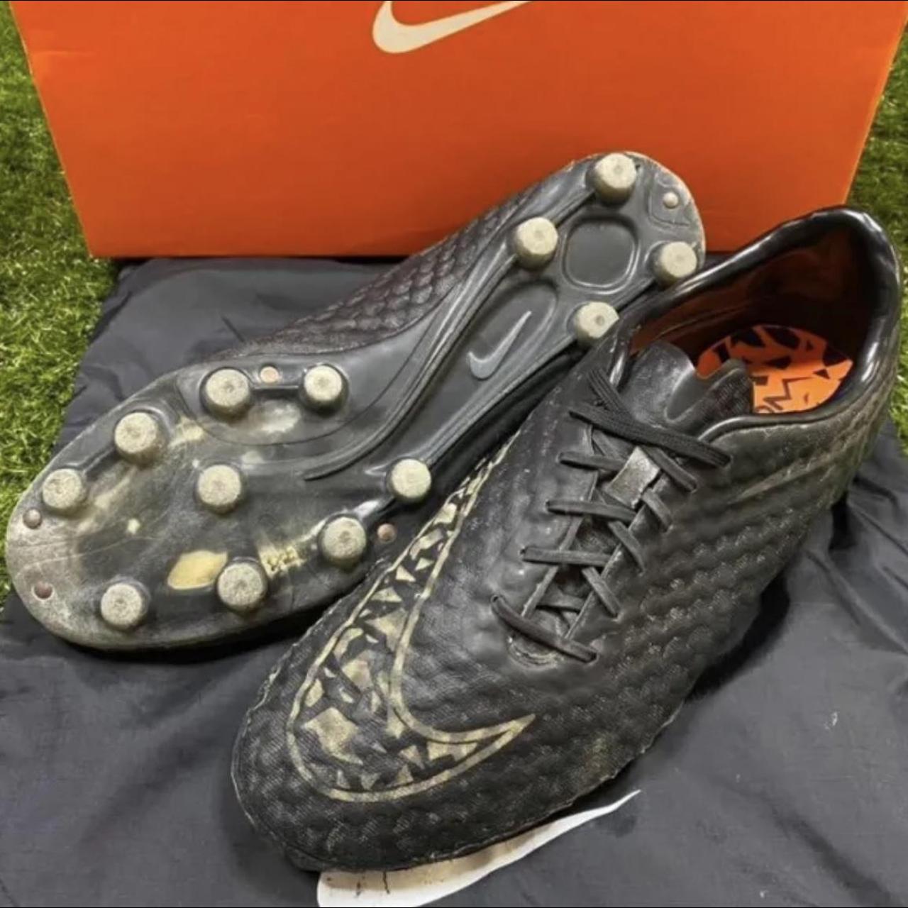 hypervenom phantom 1 size 9