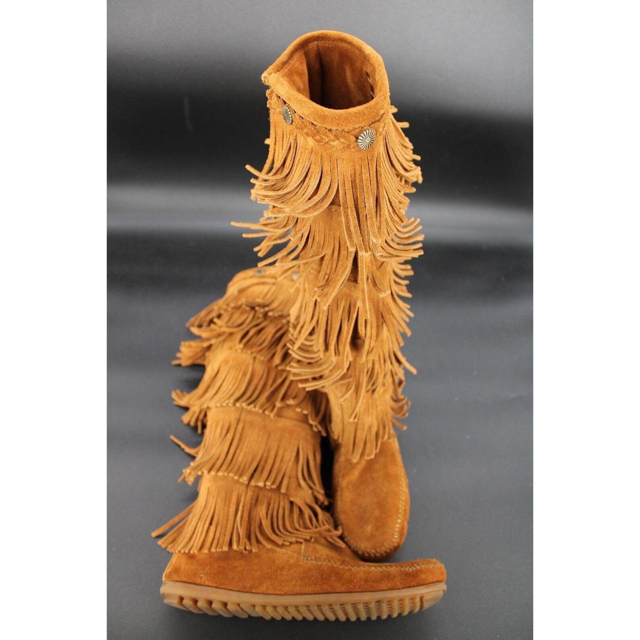minnetonka boots womens